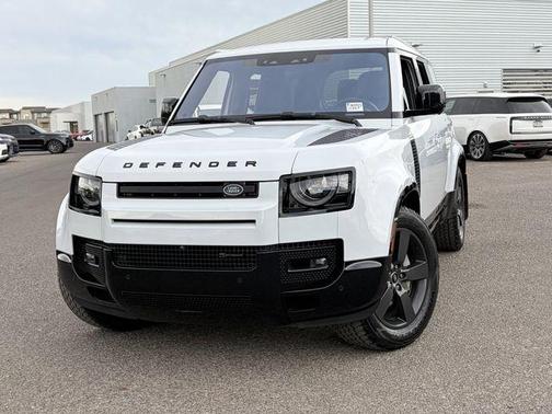 Yulong White 2022 Land Rover Defender 110 X-Dynamic HSE