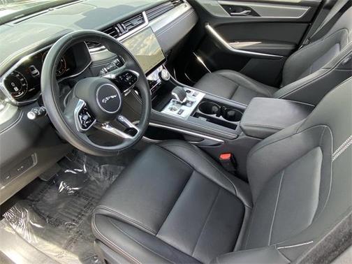 2025 Jaguar F-PACE P250 R-Dynamic S