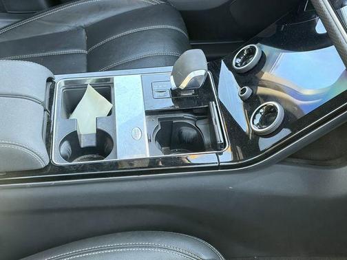 2023 Land Rover Range Rover Velar R-Dynamic S