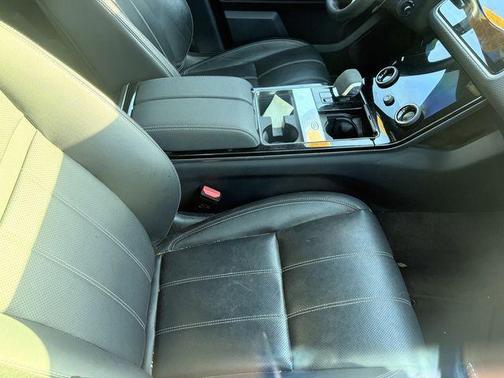 2023 Land Rover Range Rover Velar R-Dynamic S