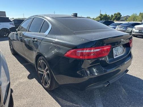 2017 Jaguar XE 35t Premium