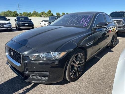 2017 Jaguar XE 35t Premium