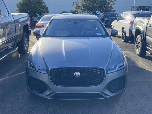 2021 Jaguar XF SE