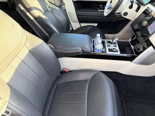 2023 Land Rover Range Rover P400 SE