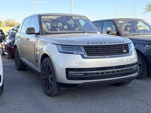 2023 Land Rover Range Rover P400 SE