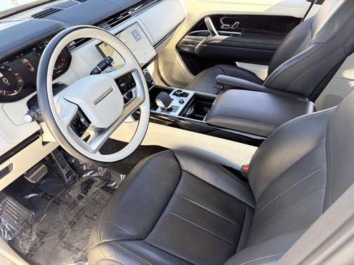 2023 Land Rover Range Rover P400 SE