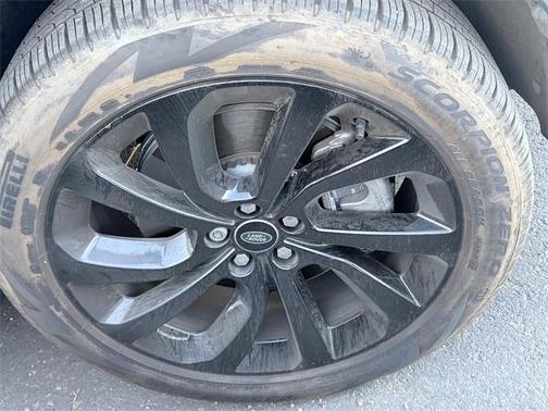 2023 Land Rover Discovery Sport SE