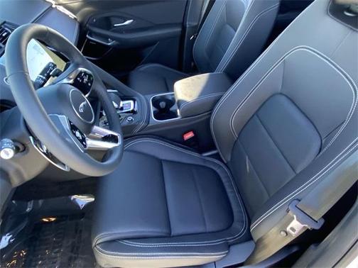 2024 Jaguar E-PACE P250 R-Dynamic SE