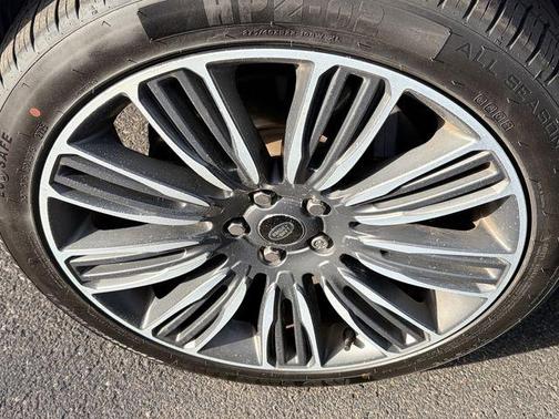 2022 Land Rover Range Rover HSE Westminster