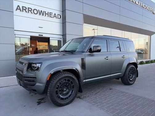 Faroe Green 2025 Land Rover Defender