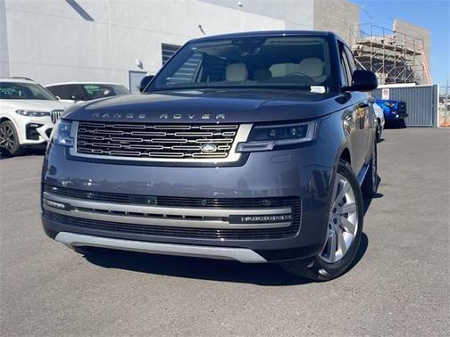 2025 Land Rover Range Rover P550e SE