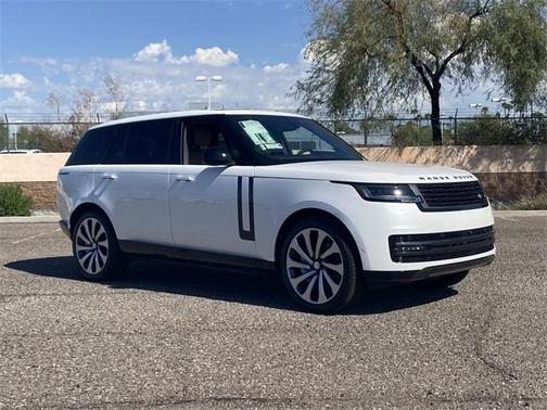 2025 Land Rover Range Rover P530 SE 7 Seat