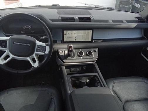 2024 Land Rover Defender P300