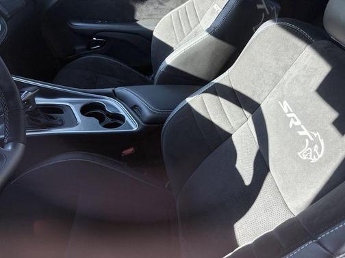 White Knuckle Clearcoat 2022 Dodge Challenger SRT Hellcat