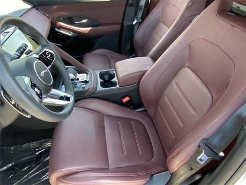 2024 Jaguar E-PACE P250 R-Dynamic SE