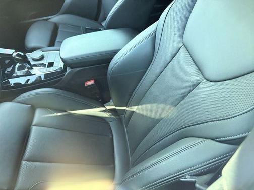 Black Sapphire Metallic 2023 BMW X3 xDrive30i