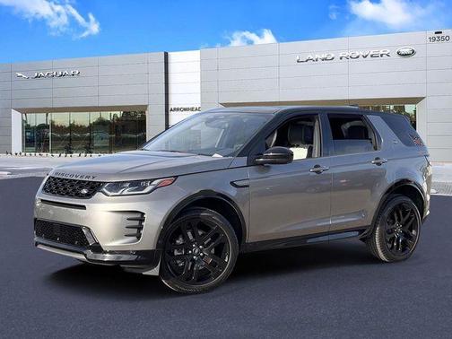 Silicon Silver 2025 Land Rover Discovery Sport Dynamic SE
