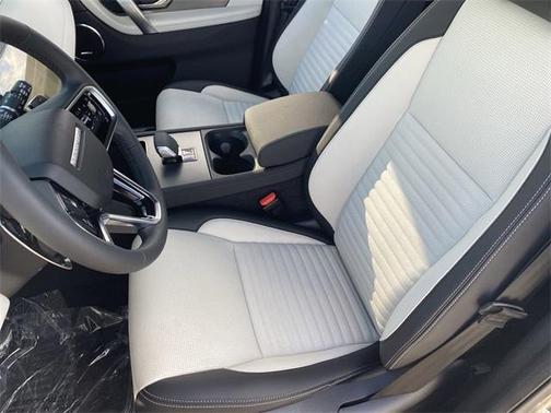 2025 Land Rover Discovery Sport Dynamic SE