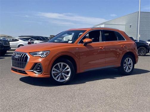 2023 Audi Q3 45 S line Premium
