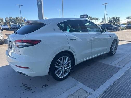 2022 Maserati Levante GT