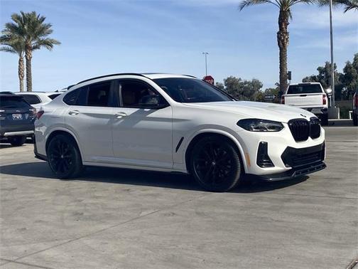 2023 BMW X4 M40i
