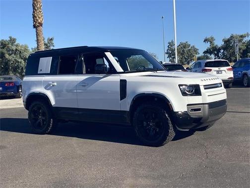 2024 Land Rover Defender P400 X-Dynamic SE