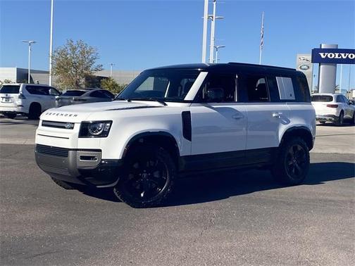 2024 Land Rover Defender P400 X-Dynamic SE