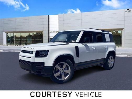 2024 Land Rover Defender P400 X-Dynamic SE