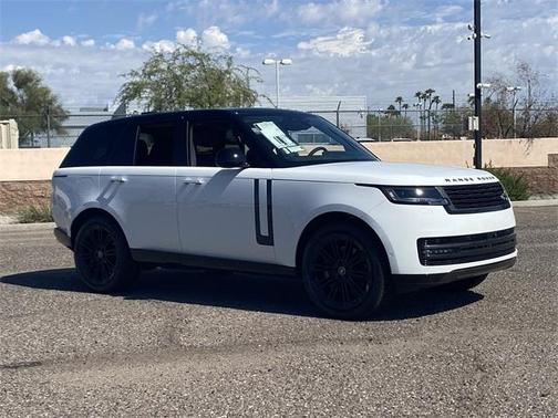 2025 Land Rover Range Rover P530 SE