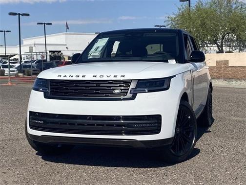 2025 Land Rover Range Rover P530 SE