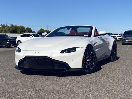 2022 Aston Martin Vantage Base