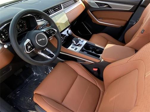2025 Jaguar F-PACE P250 R-Dynamic S