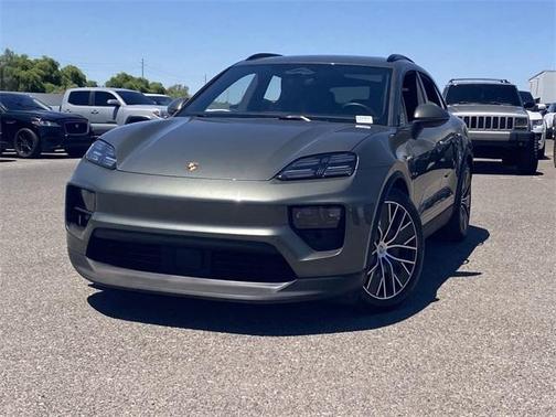 2024 Porsche Macan 4