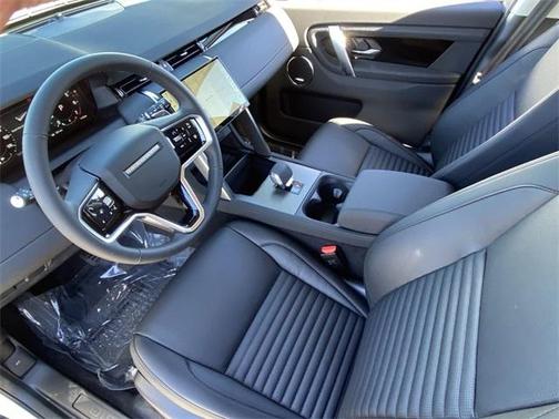2025 Land Rover Discovery Sport S