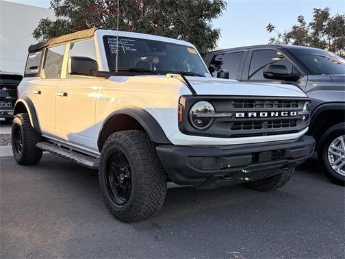 2022 Ford Bronco Base