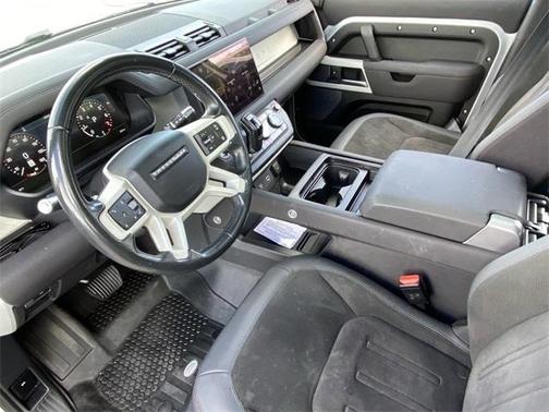 2022 Land Rover Defender 110 S
