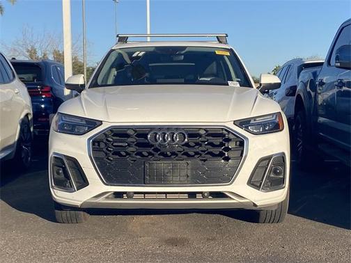 2023 Audi Q5 45 S line quattro Premium