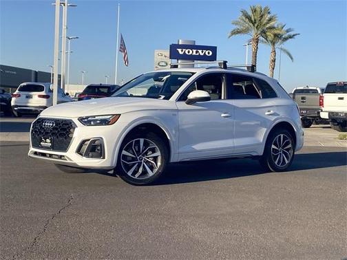 2023 Audi Q5 45 S line quattro Premium