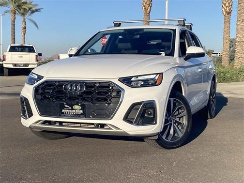 2023 Audi Q5 45 S line quattro Premium
