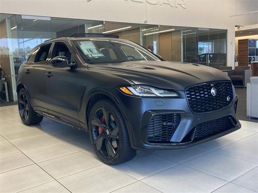 2025 Jaguar F-PACE SVR 575 Edition