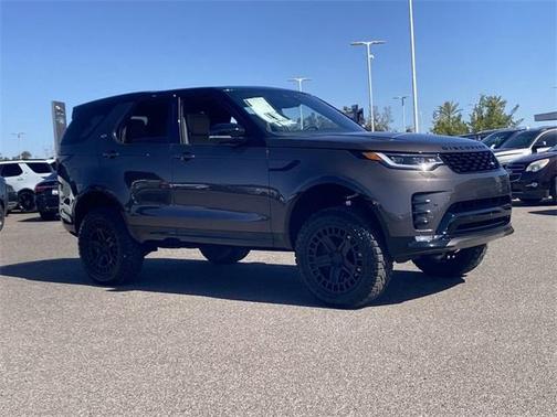 2025 Land Rover Discovery P360 Dynamic SE
