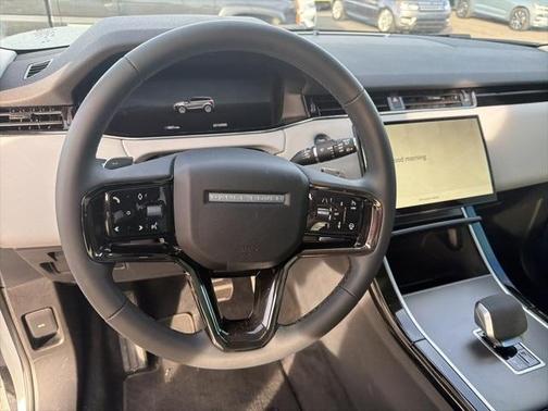 2025 Land Rover Range Rover Evoque Dynamic SE