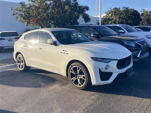 2023 Maserati Levante Modena