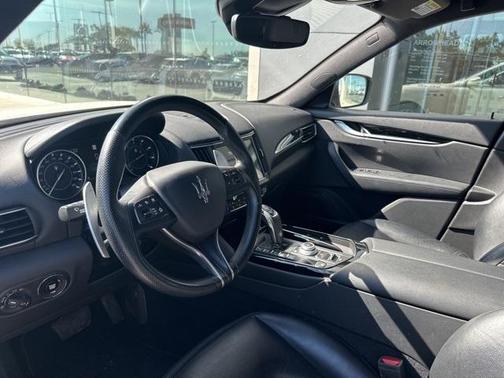 2023 Maserati Levante Modena