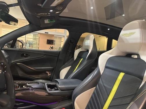 2023 Aston Martin DBX 707