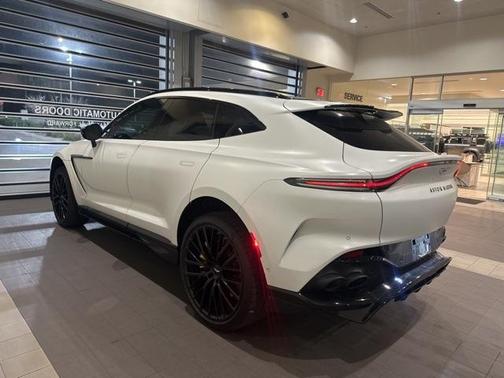 2023 Aston Martin DBX 707