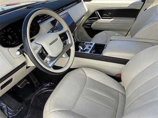 2023 Land Rover Range Rover P530 SE