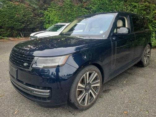 2023 Land Rover Range Rover P530 SE