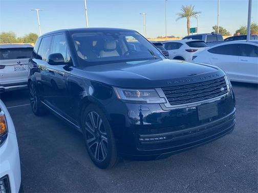2023 Land Rover Range Rover P530 SE