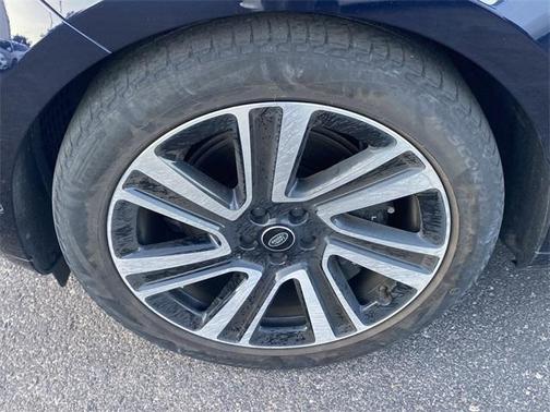 2023 Land Rover Range Rover P530 SE